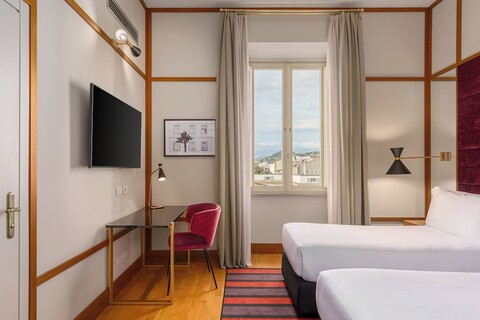 룸 메이트 루카, 피렌체