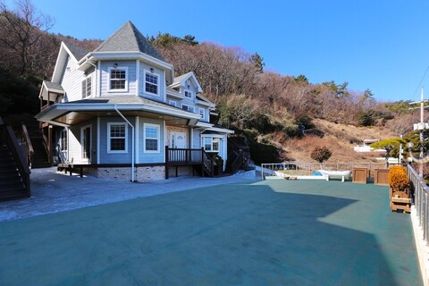 여수 향일암풍경펜션