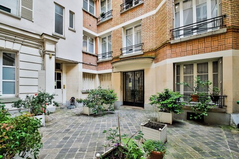 WS 샹젤리제 - 다루