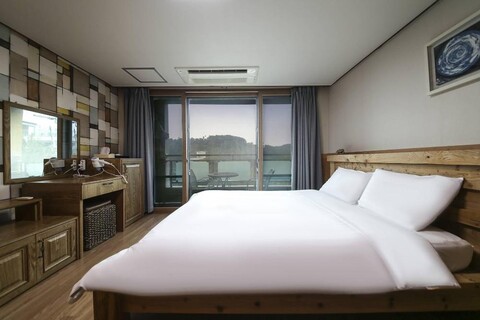 천지연호텔 스위트룸