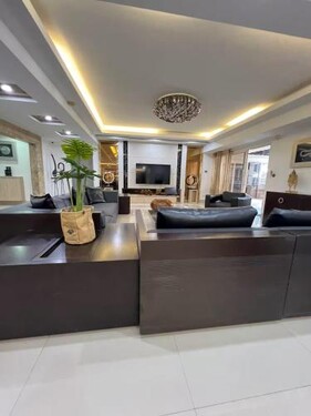 R&R Entire Rental Unit