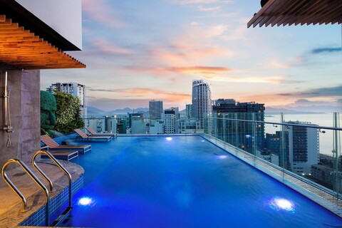 에리카 나트랑 호텔