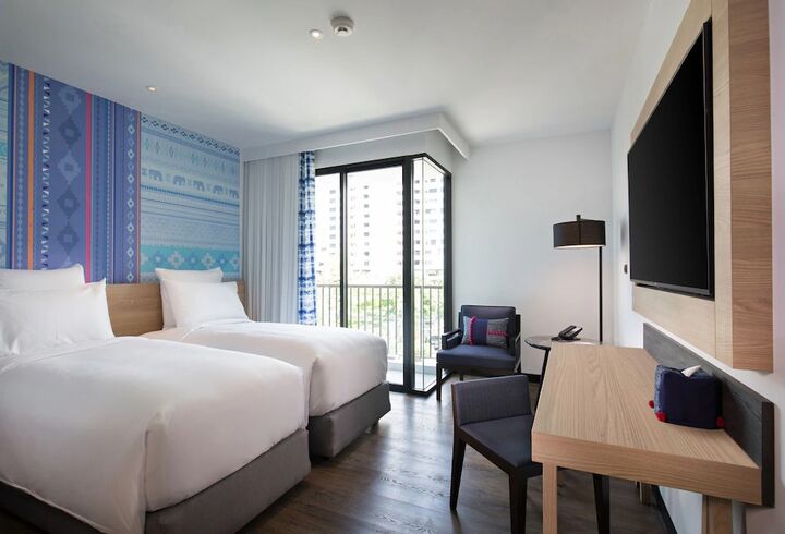 room detail thumbnail 0