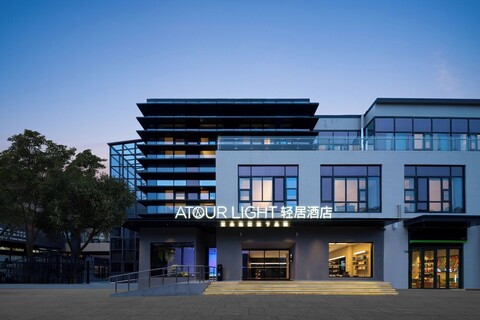 아투어 라이트 상하이 푸동 공항 시신 로드 호텔