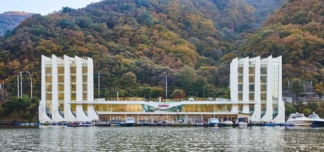 크레스트72 호텔