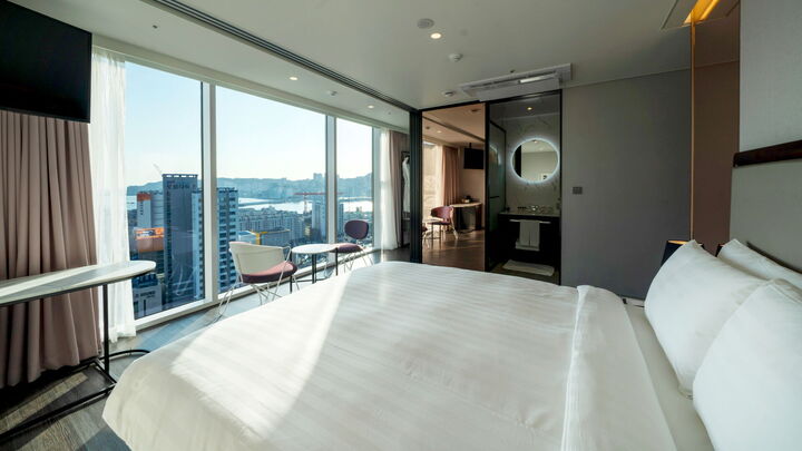 room detail thumbnail 0