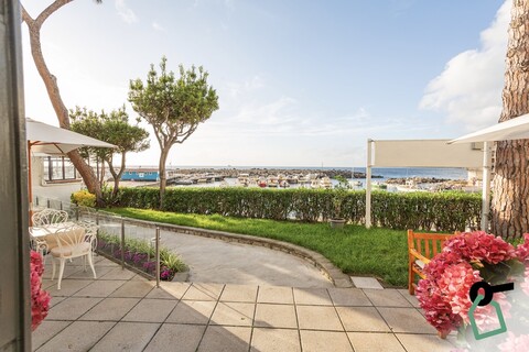 홀리데이 룸 컬렉션 - 마사 루브렌세