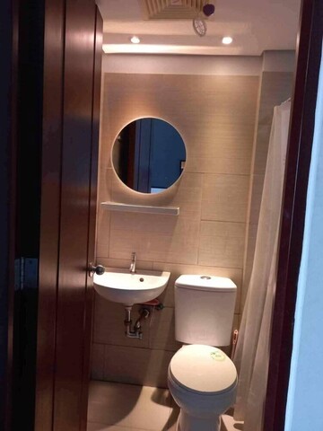 스테이케이션, 알라방 브랜치 A