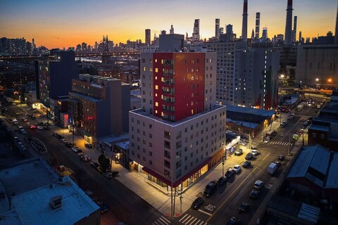 더 네디아, BW 시그니처 컬렉션