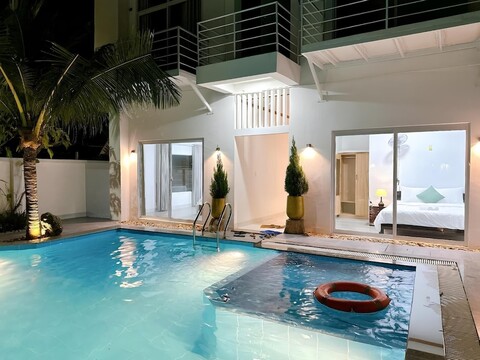 이너 피스 홈스테이 판 티엣