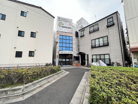 E 조이 인-이스트 니포리 지점