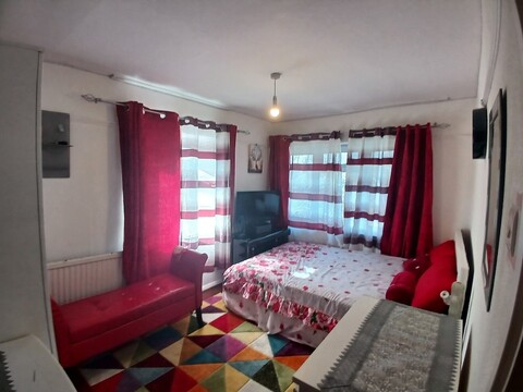 룸-매력적인 런던 게스트 룸, 차고 있음