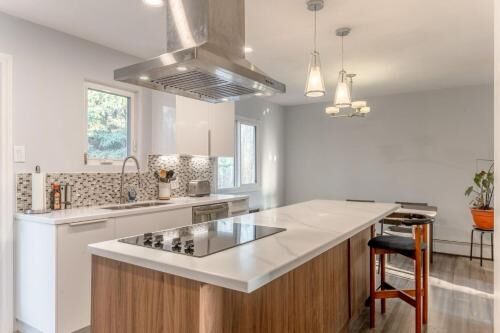 Modern Downtown Stay-i