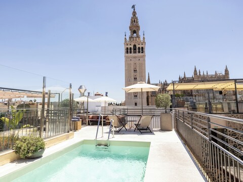 EME 카테드랄 머서 호텔