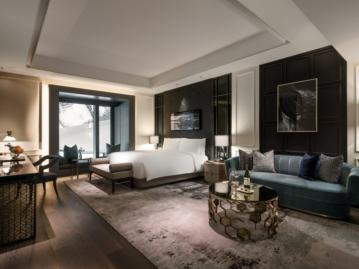 room detail thumbnail 1