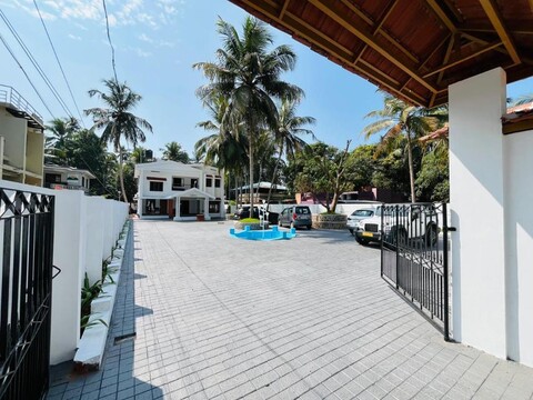 Aagneyam Guest House