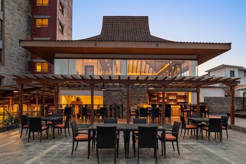 라마다 바이 윈덤, 카트만두 둠바라히