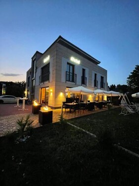 K&T Estates & Spa, Frankfurt