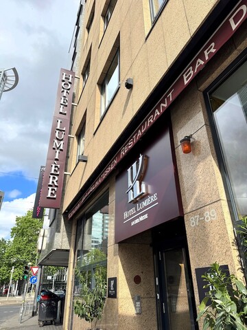 호텔 뤼미에르 안 데어 메세