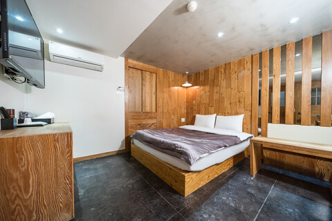 부산 초읍 라라호텔