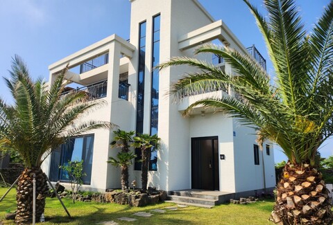 제주 하얀풍차펜션