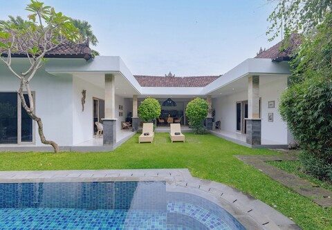 세잔 빌라 바이 베터플레이스