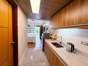 New and cozy Baguio condo near SM