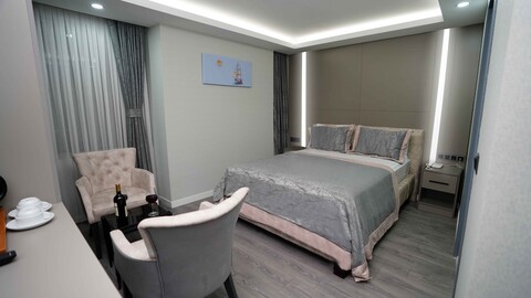 아우라 마리나 호텔