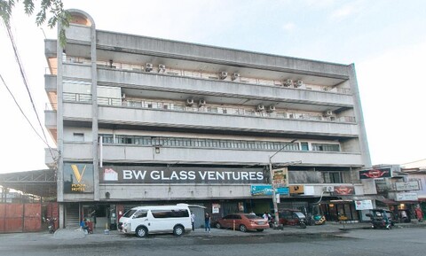 Reddoorz @ V Plaza Hotel Manila