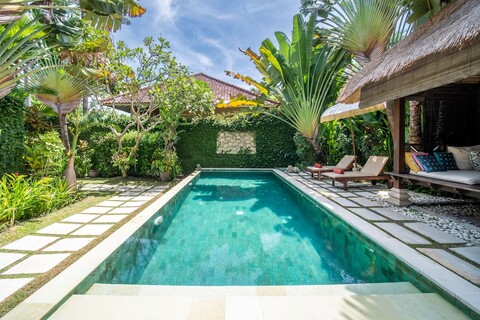 빌라 검비라, 세미냑