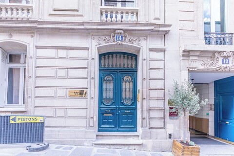 WS 샹젤리제 - 콜롬