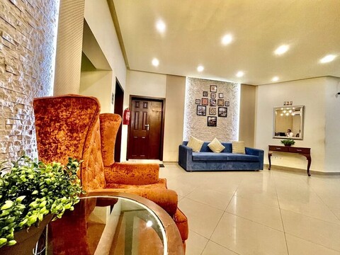 쉘턴스 레지도르 이슬라마바드