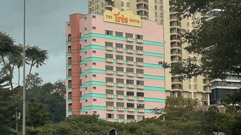 더 트레 호텔