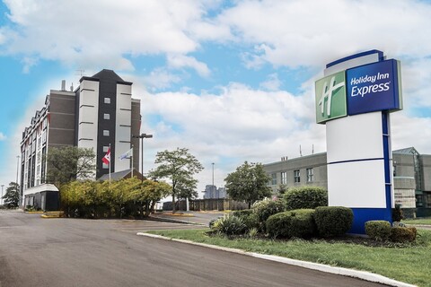 홀리데이 인 익스프레스 토론토 - 노스 요크 바이 IHG