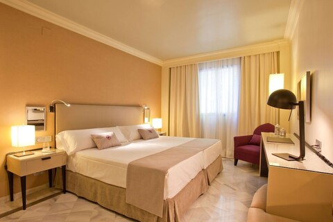 빈치 알바이신 호텔