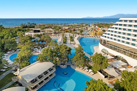 타이타닉 디럭스 라라