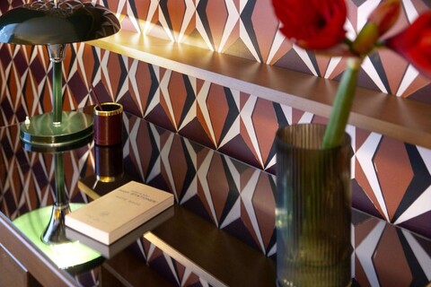 브라운 아크로폴, 어 멤버 오브 브라운 호텔