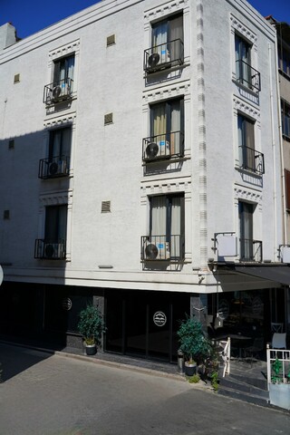 스워드 스위트 호텔