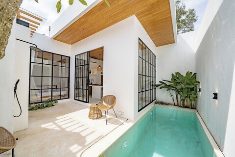 빌라 써니 데이 스위트 울루와투