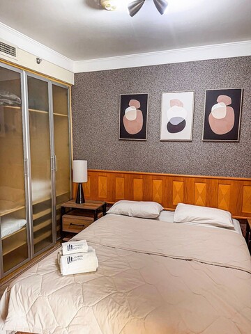 스튜디오 라이빙 메르쿠레 피뉴에이로스