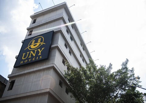 우니 호텔 브라스