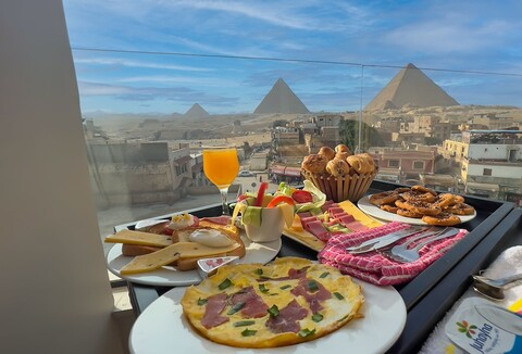 스텝스 인 피라미드 뷰