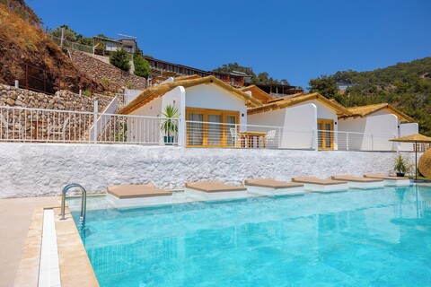 올루데니즈 만자라 호텔