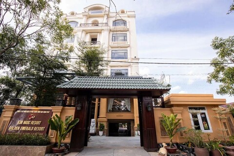 골든 에메랄드 리조트