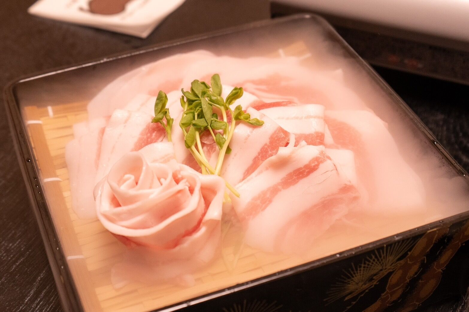 오키나와 특산 아구 돼지고기 샤브샤브 전문점Jyunketsu Uruma Agu shabus