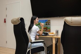 프롬 에이치 어스 호텔 위드 아늑 서울 강서 화곡점