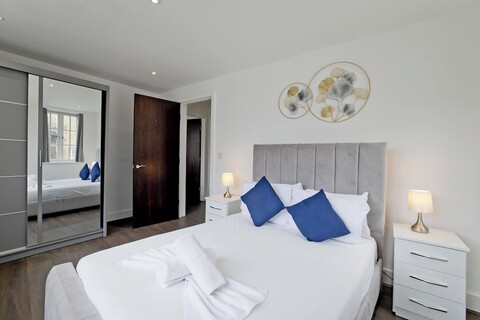 임페리얼 리버풀 스트리트 아파트먼트