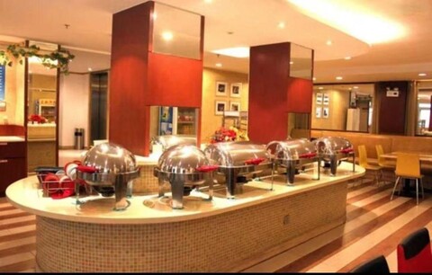 PiaoHome chain hotel (Beijing Guomao Donghua trade store)