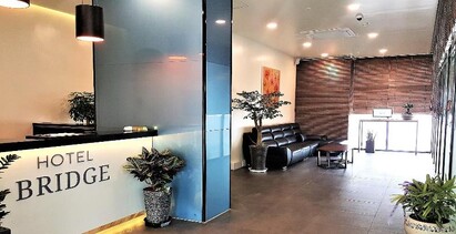 호텔 브릿지 (구 마루)