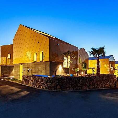 제주 더휴풀빌라 by 셀디